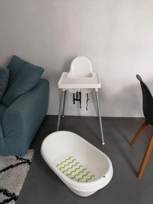 Villa Au Calme Avec Exterieur Et Parking Gratuit Aux Portes D'Aix Et Marseille Emplacement Ideal Bagian luar foto